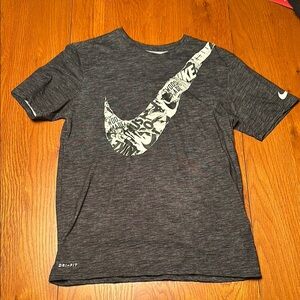Nike Dri-FIT Graphic Tee - Gray